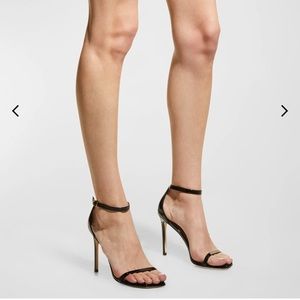 Stuart Weitzman Nudist heeled sandal in great condition